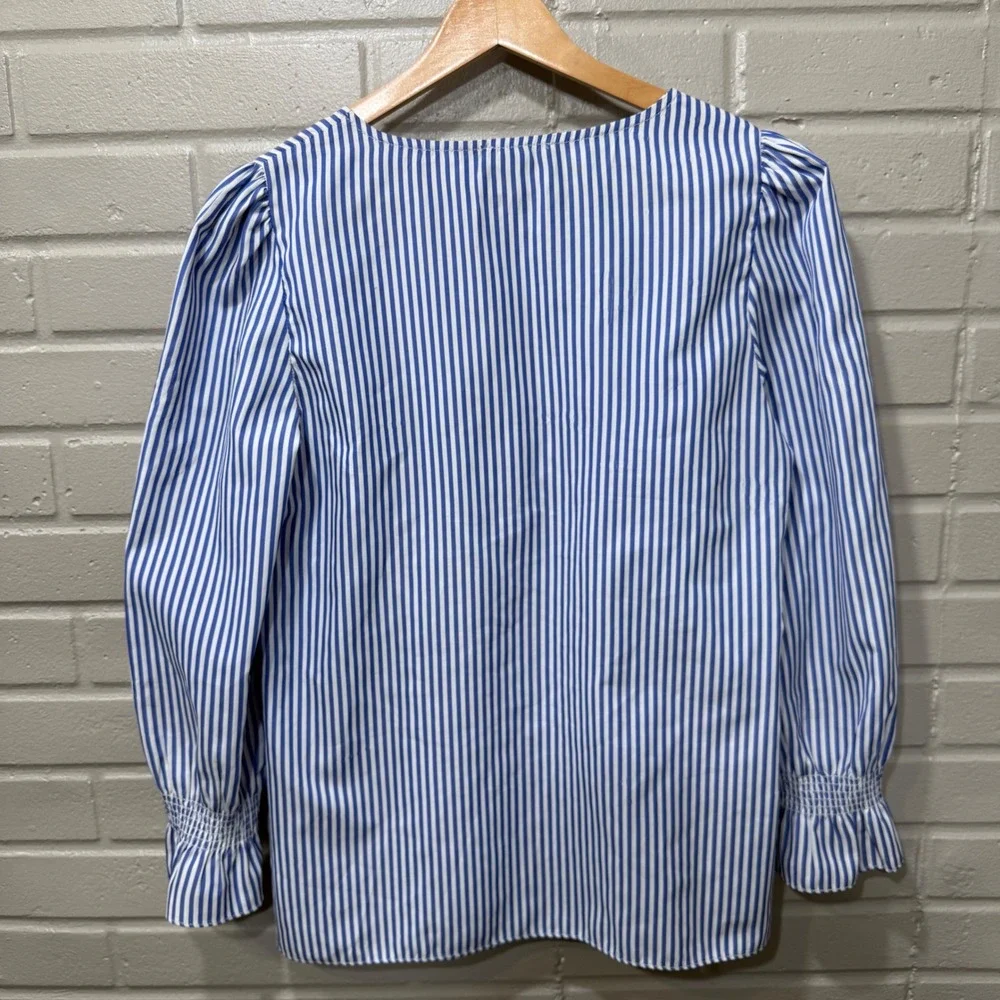 Tuckernuck‎ Easton Smocked Ruffle Top Blue White Striped Puff XS Preppy Coastal